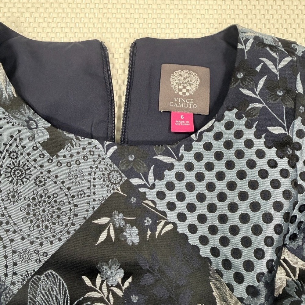 Vince Camuto Size 6 Patchwork Floral Jacquard Fit & Flare Dress Blue Black - Picture 4 of 8